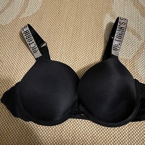 Victoria’s Secret panties and bra set